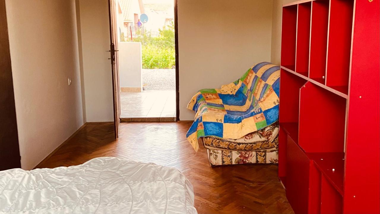 Garden View Guestroom Podgorica Luaran gambar